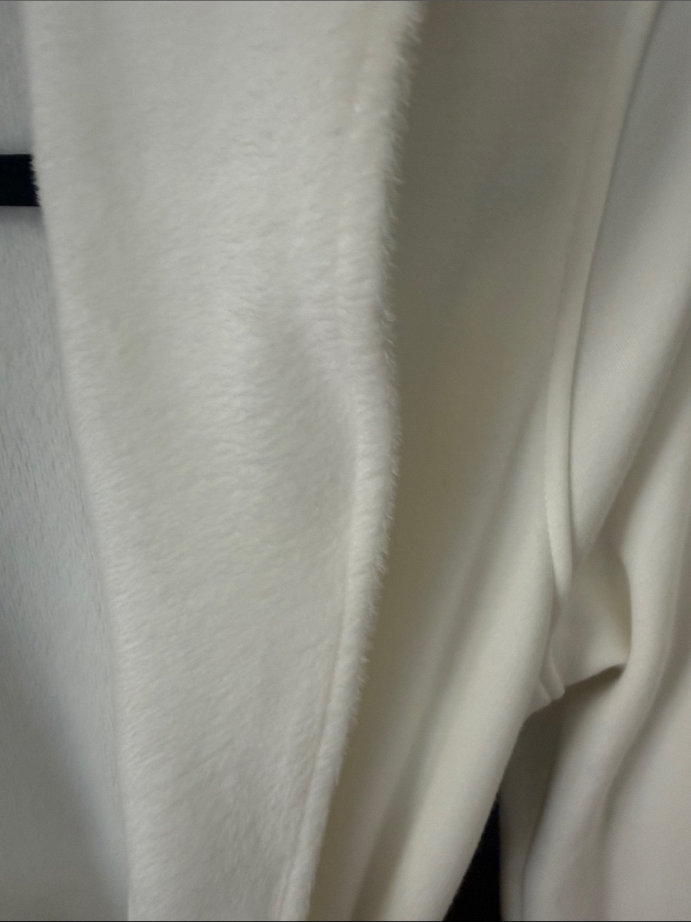 UGG Women's Cream Plush Shawl Collar Tie-Waist Robe - Picture 3 of 7
